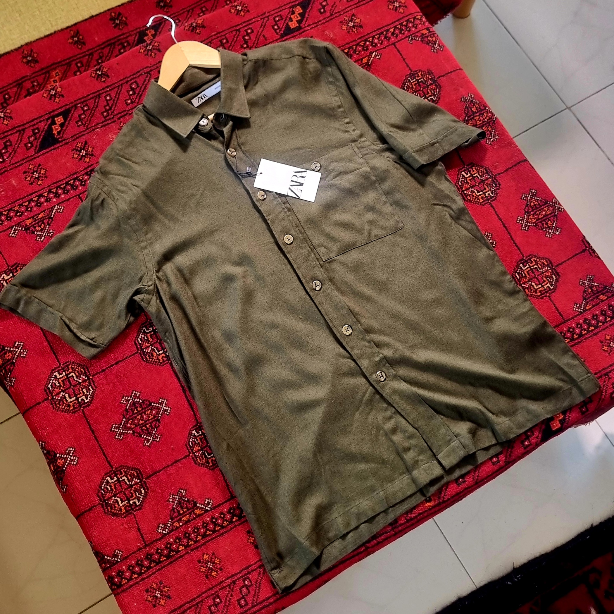 پیراهن آستین کوتاه کرپ لَخت سبز تیره برند Zara