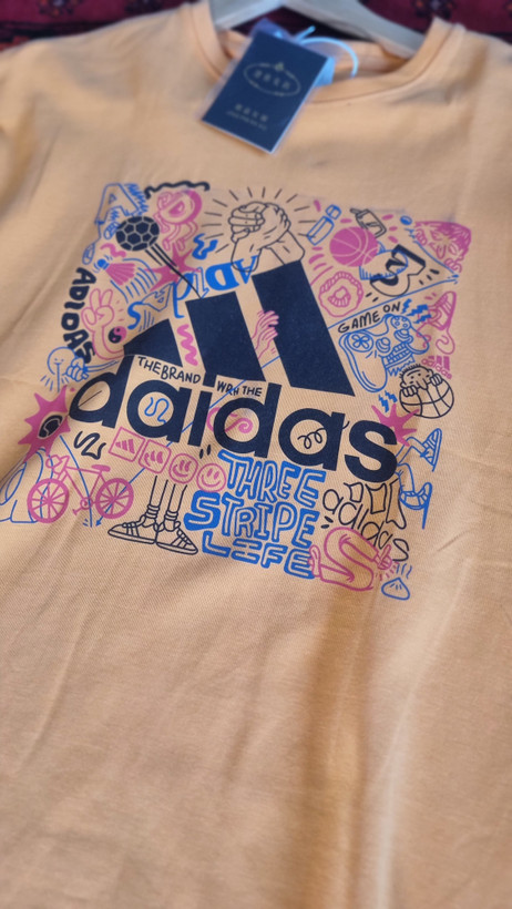 تی شرت آستین کوتاه طرح دار نخی عنابی برند Zoux